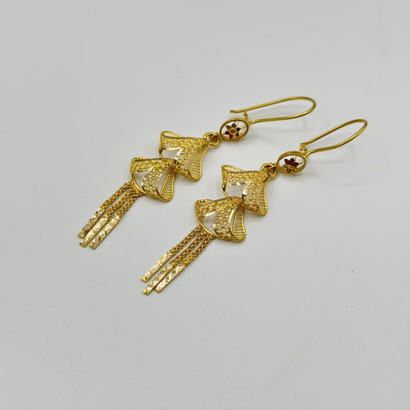 نیم ست طلا 18 عیار زنانه مدل اماراتی