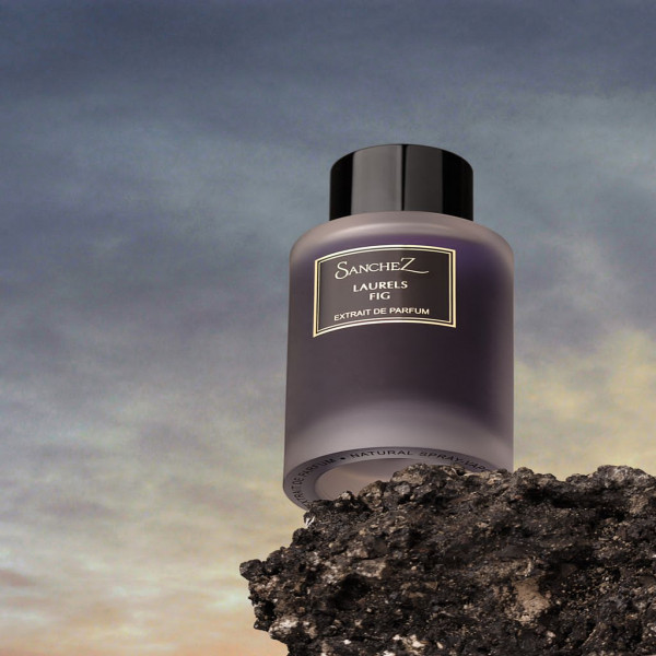 اکستریت دپرفیوم سانچز مدل لورلس فیگ حجم 100 میلی لیتر