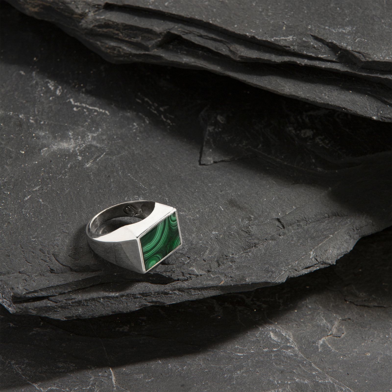 انگشتر نقره مردانه دلی جم مدل مستطیل افقی نگین مالاکیت طبیعی - - 9