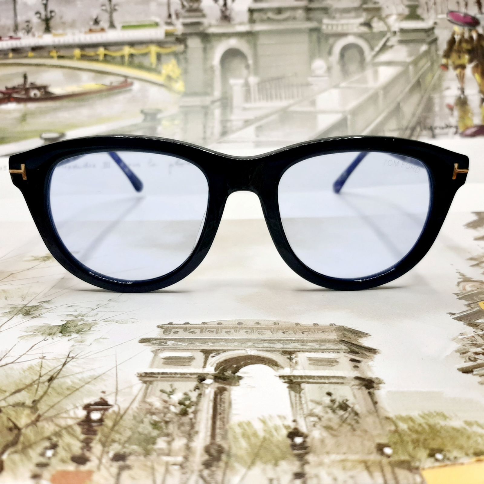 عینک آفتابی تام فورد مدل TF520F01v -  - 3