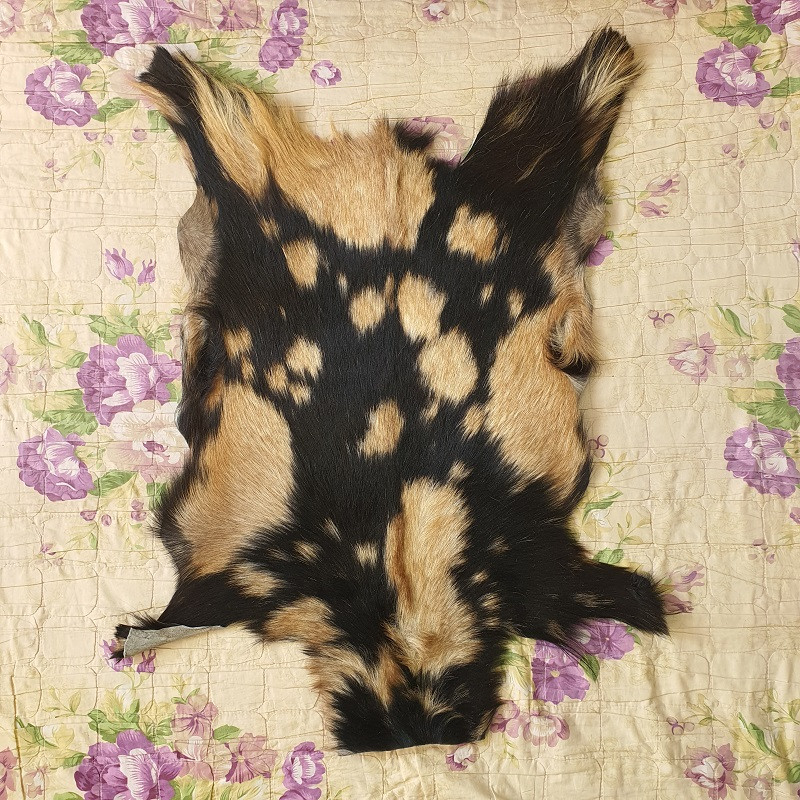 فرش پوست مدل طبیعی Nixo 8116