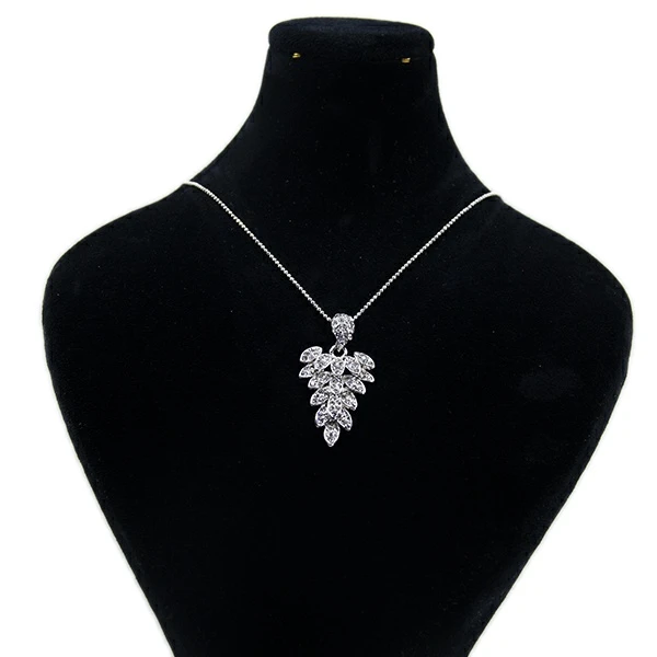 گردنبند زنانه مدل استیل نگین دار AKH_302