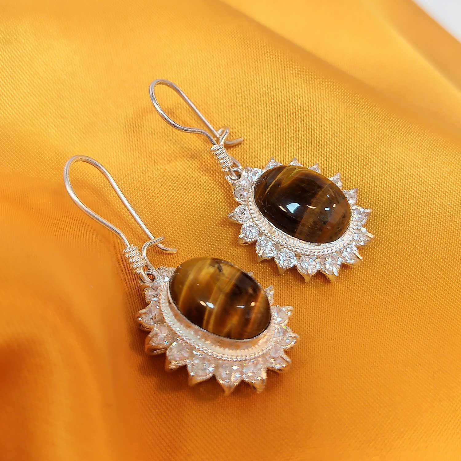 گوشواره نقره زنانه مدل چشم ببر کد TG10047 گوشواره نقره زنانه مدل چشم ببر کد TG10047