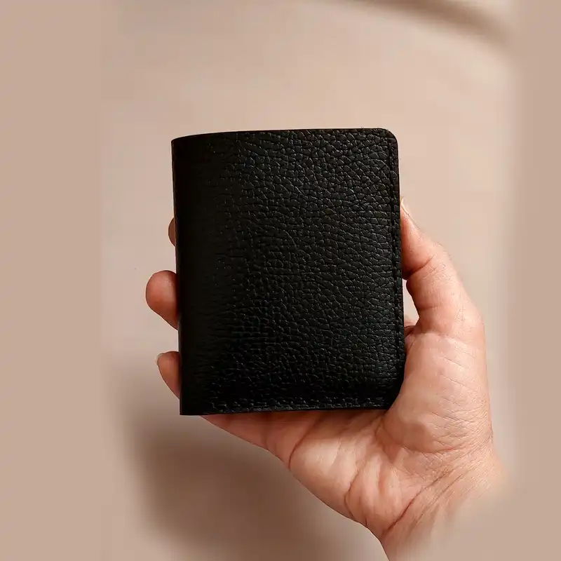 کیف پول چرمی مدل توکا