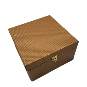 جعبه هدیه دلم خواست باکس مدل سوپر لاکچری طرح مربع کد 13