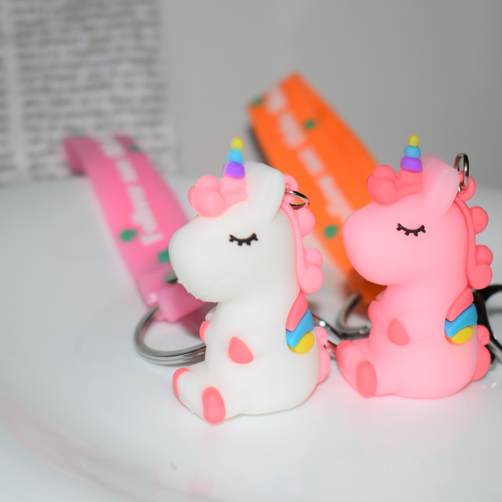 جاکلیدی دخترانه مدل یونیکورن کد TAN400-10 به همراه کاور کلید جاکلیدی دخترانه مدل یونیکورن کد TAN400-10 به همراه کاور کلید