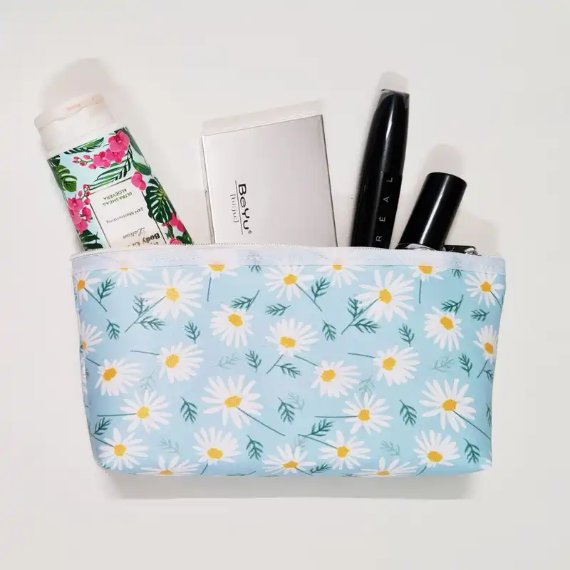 ست هدیه زنانه طرح گل بابونه مدل LSA270201