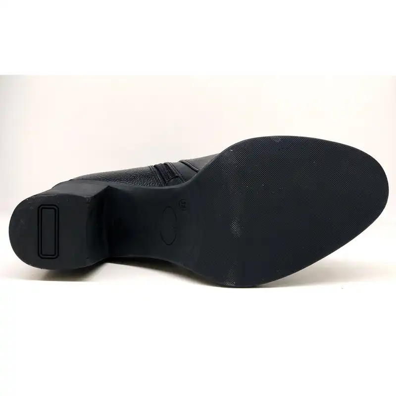 نیم بوت زنانه سرزمین چرم مدل 5254 رنگ مشکی