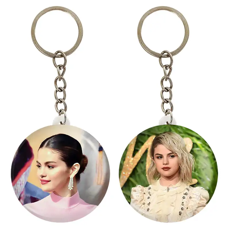 جاکلیدی خندالو مدل سلنا گومز Selena Gomez کد 1921119205 مجموعه 2 عددی