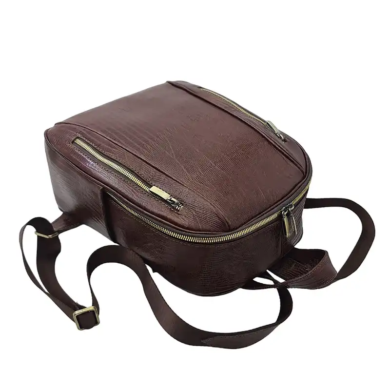 کوله پشتی زنانه مدل چرم طبیعی گاوی کد S-2420