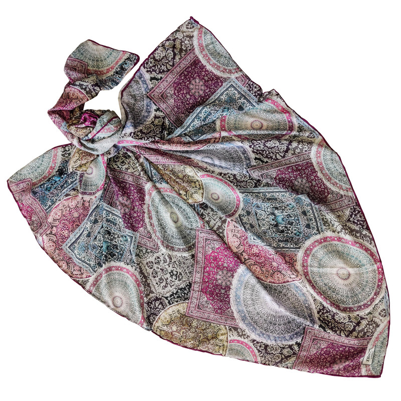 روسری زنانه زاعو مدل مجلسی ابریشمی اشکال هندسی کد 002012