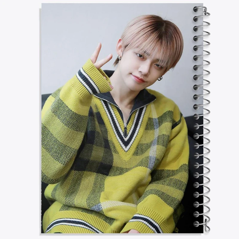 دفتر نت موسیقی 50 برگ خندالو مدل یونجون گروه تی اکس تی TXT کد 19976