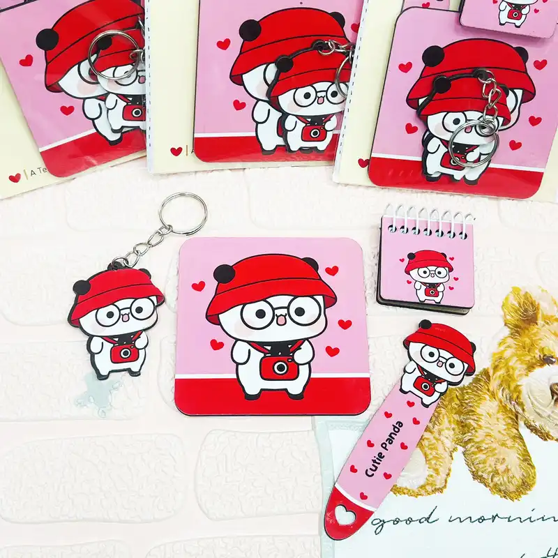 بسته لوازم تحریر مدل پاندای عکاس مجموعه 4 عددی