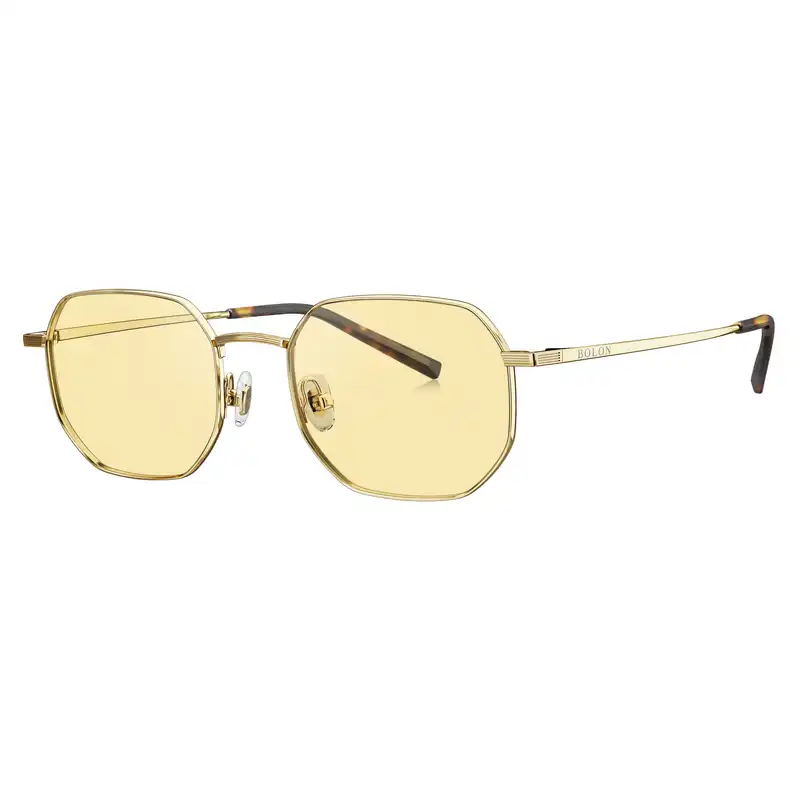 عینک آفتابی بولون مدل BL7113B61