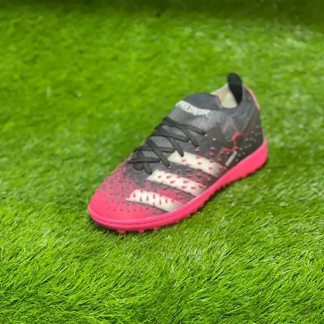 کفش فوتبال  مدل استوک ریز ساقدار ADI-PREDATOR