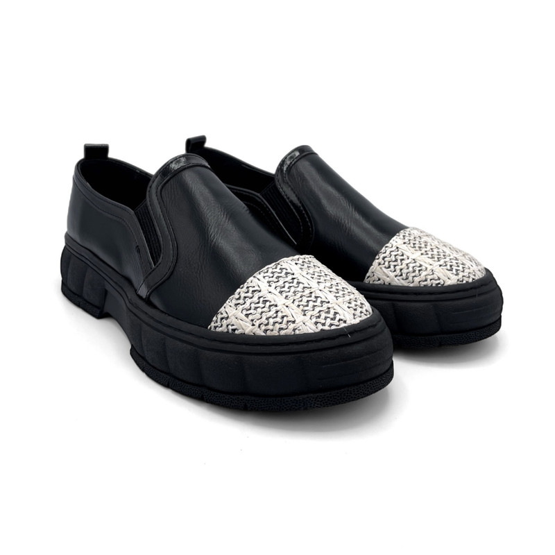 کفش روزمره زنانه مدل مازبِرد