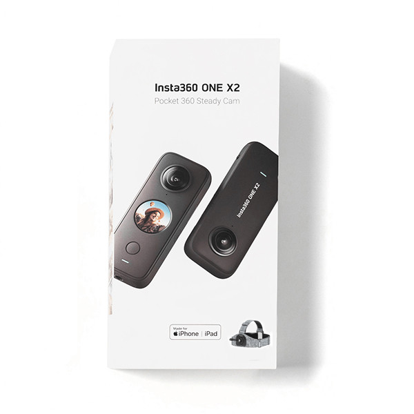 دوربین فیلم برداری اینستا 360 مدل ONE X2  به همراه لوازم جانبی