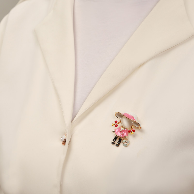 گل سینه زنانه مدل دختر بچه کد 112005919