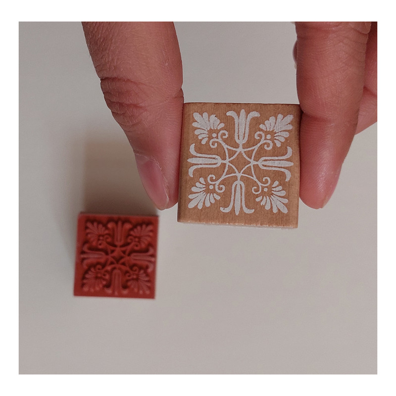 مهر مدل لاله عباسی