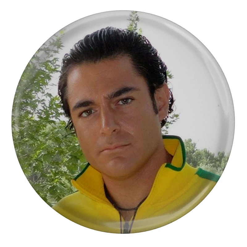 مگنت طرح محمدرضا گلزار مدل S8778 