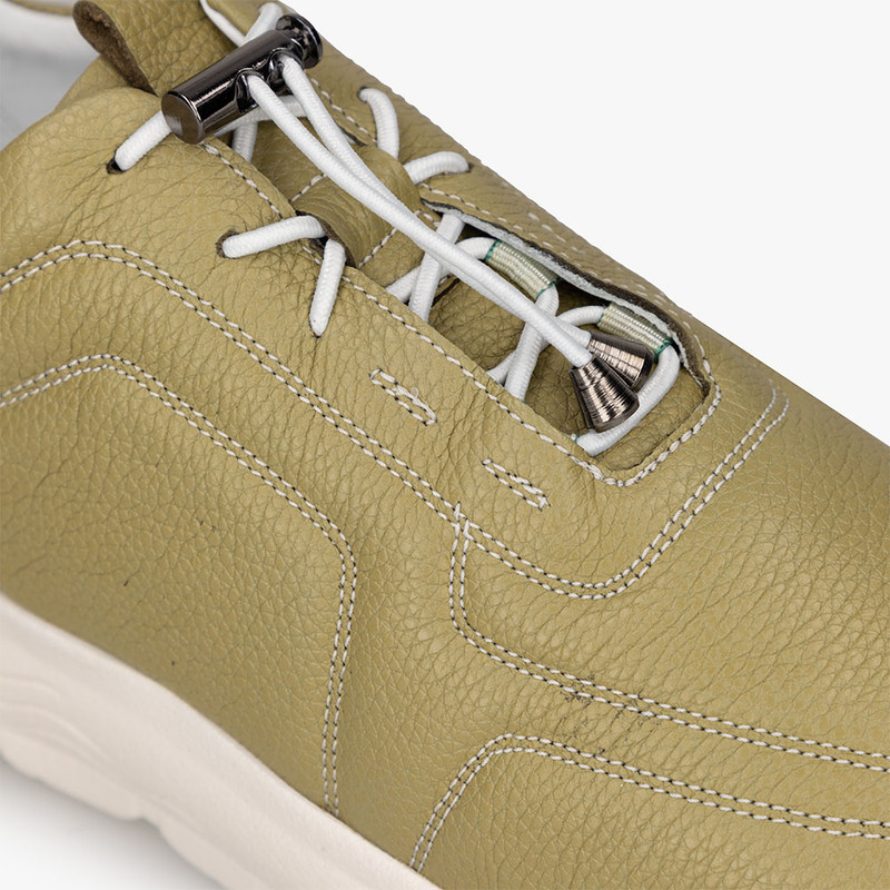 کفش طبی زنانه برتونیکس مدل 0325