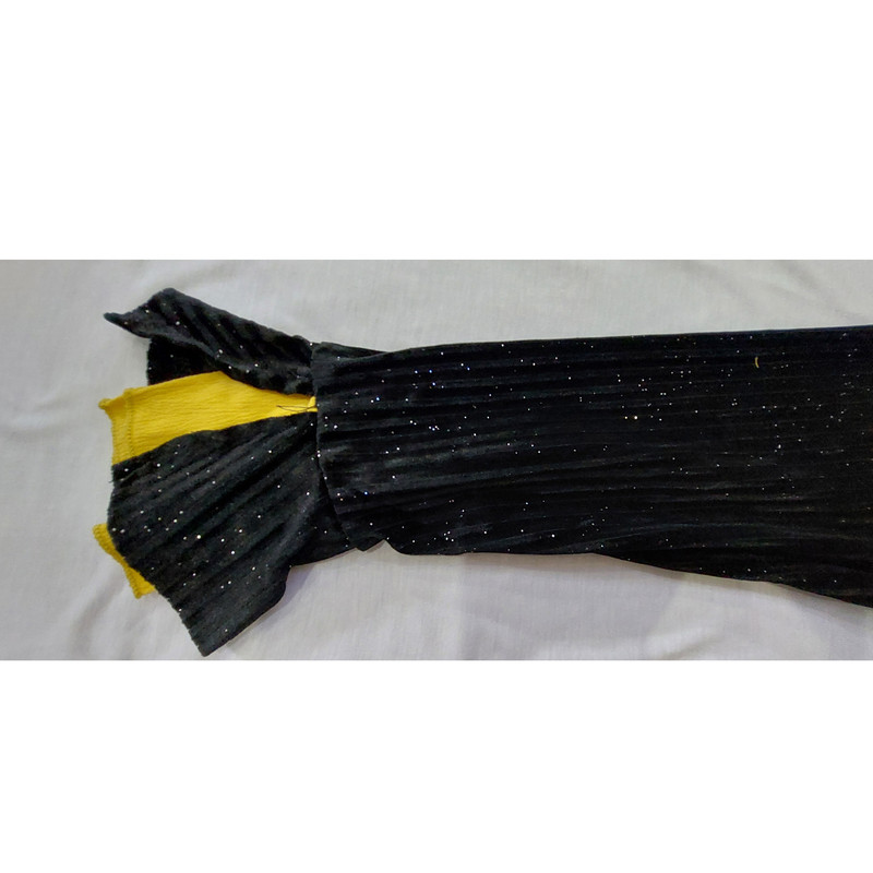 بلوز آستین بلند زنانه مدل مخمل نگینی 1122