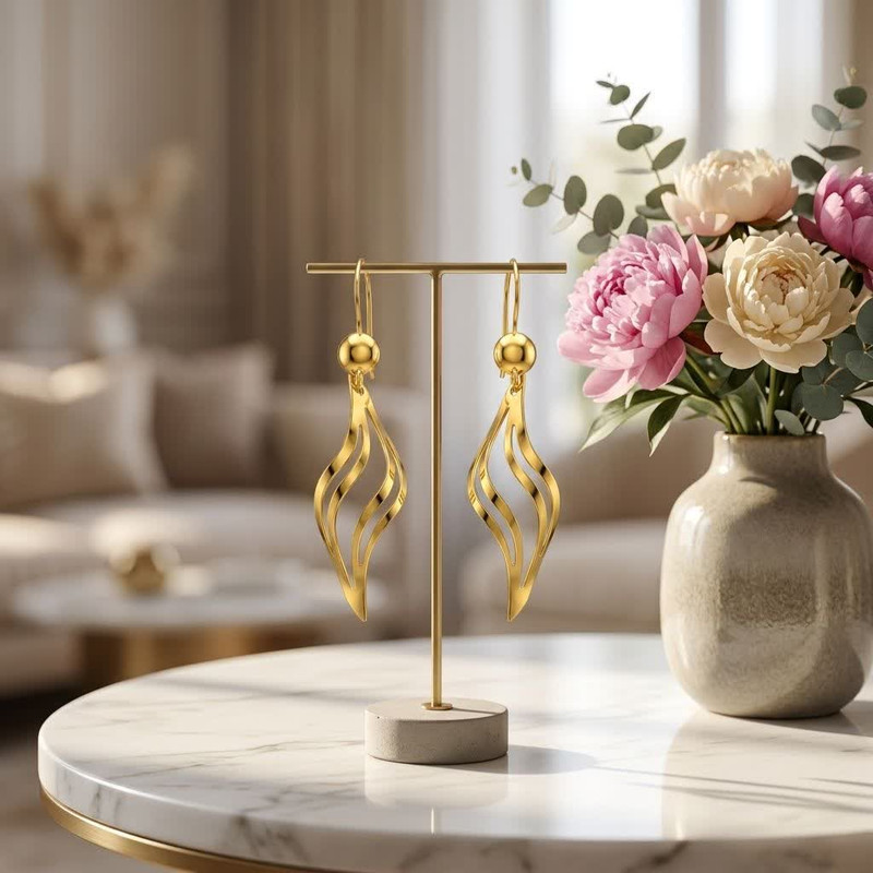 گوشواره آویز طلا 18 عیار زنانه طلای کامک مدل برگ 01 - 2