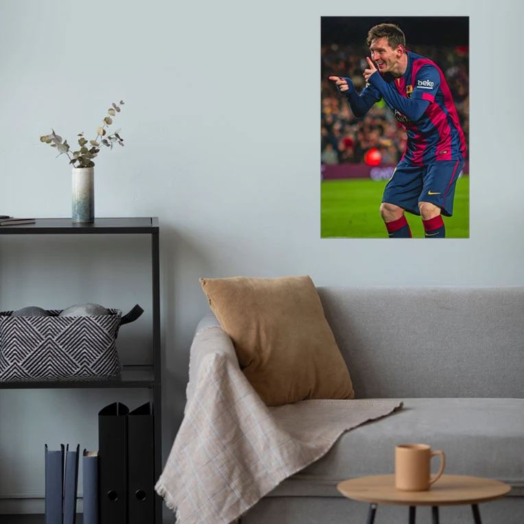 پوستر گوفی مدل لیونل مسی بازیکن فوتبال تیم بارسلونا خوشحال طرح Lionel Messi Barcelona Football Player کد HPY21