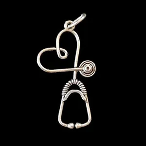 آویز گردنبند نقره زنانه طرح گوشی پزشکی مدل 344