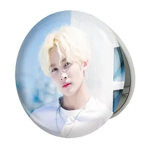 آینه جیبی خندالو طرح جونگهان گروه سونتین Seventeen مدل تاشو کد 21584 