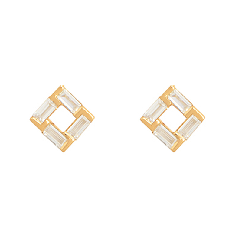 گوشواره طلا 18 عیار زنانه درگونه مدل باگت نینا