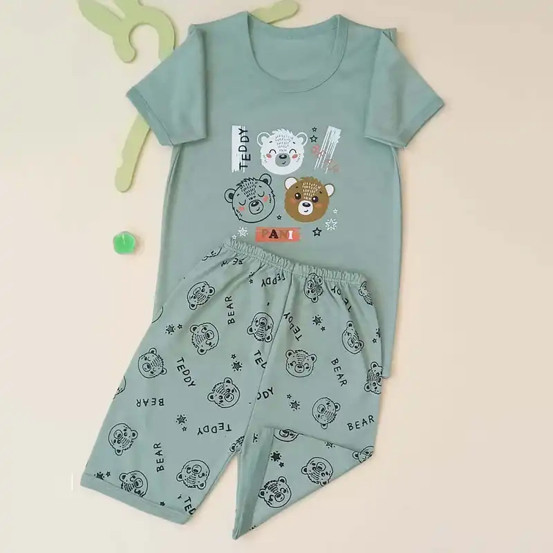 ست تی شرت و شلوارک بچگانه مدل کله خرس کد 3941 رنگ سبز