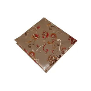 سفره 8 نفره مدل گل و برگ پشت نخی طلایی کد 002