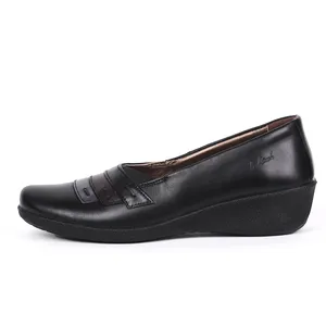 کفش طبی زنانه دکتر ماوخ مدل 3456