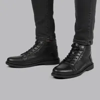 نیم بوت مردانه مدل Opiros