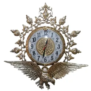 ساعت برنجی مدل شاهین
