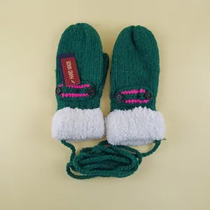 دستکش بافتنی زنانه مدل das14