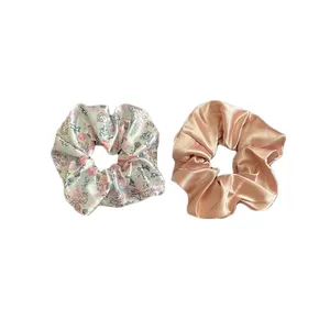 کش مو زنانه مدل اسکرانچی ساتن اسب تک شاخ  کد 116 بسته 2 عددی