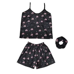 لباس خواب زنانه مدل نیایش به همراه کش مو