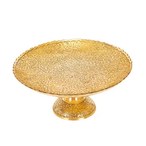 شیرینی خوری برنجی مدل پایه دار طرح طاووس کد 9932