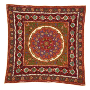 رومیزی پته دوزی مدل بقچه محرابی بازوبندی