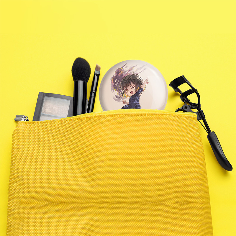 آینه جیبی خندالو مدل مگورو انیمه Blue Lock کد 24391