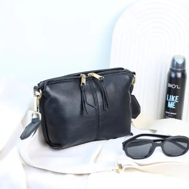 کیف دوشی زنانه مدل فورتو