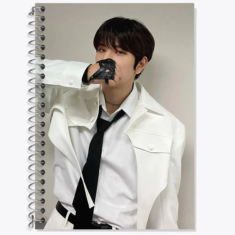 دفتر زبان 50 برگ خندالو مدل سه خط طرح سونگمین گروه استری کیدز Stary Kids کد 16880