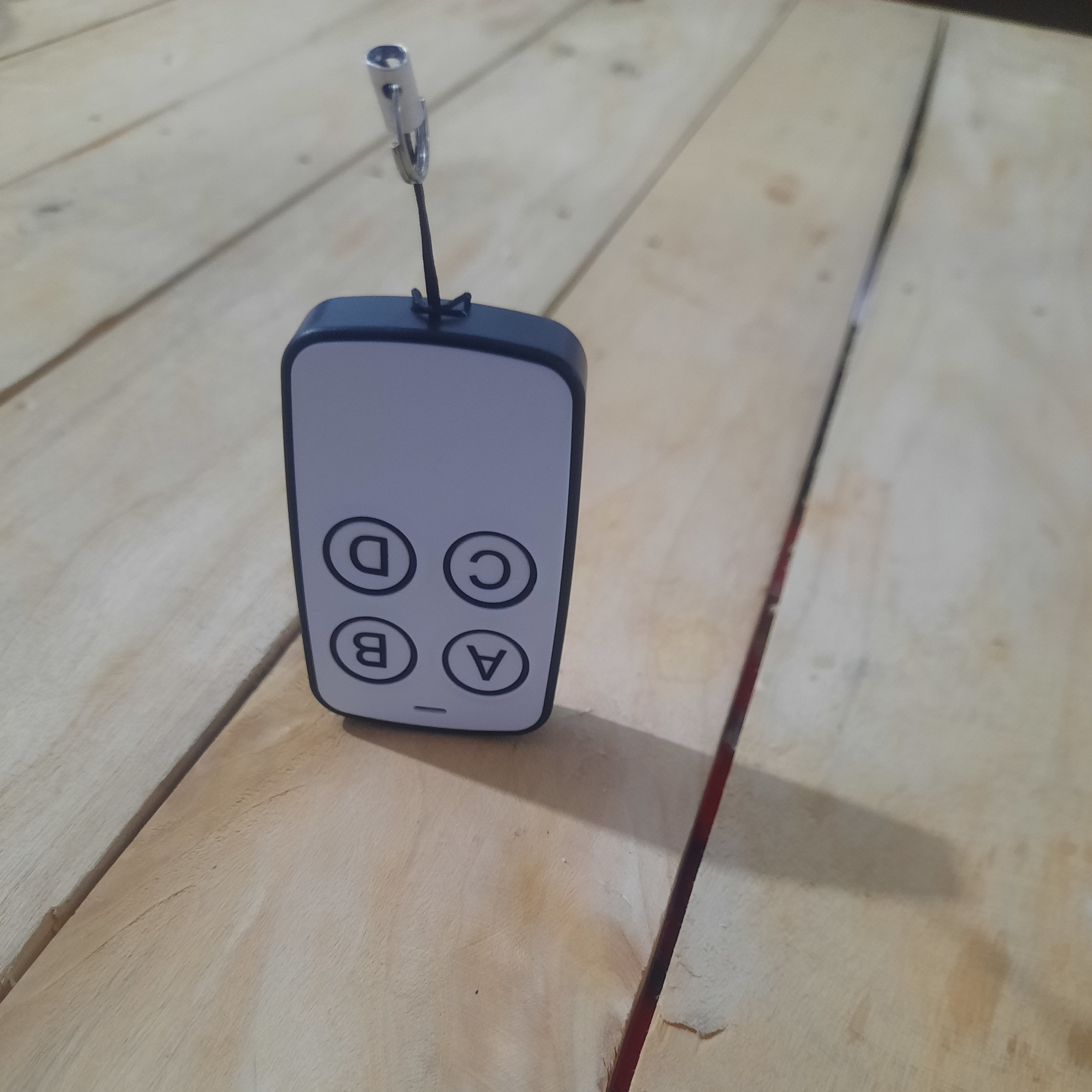 ریموت بلوتوثی در پارکینگ مدل 433MHz