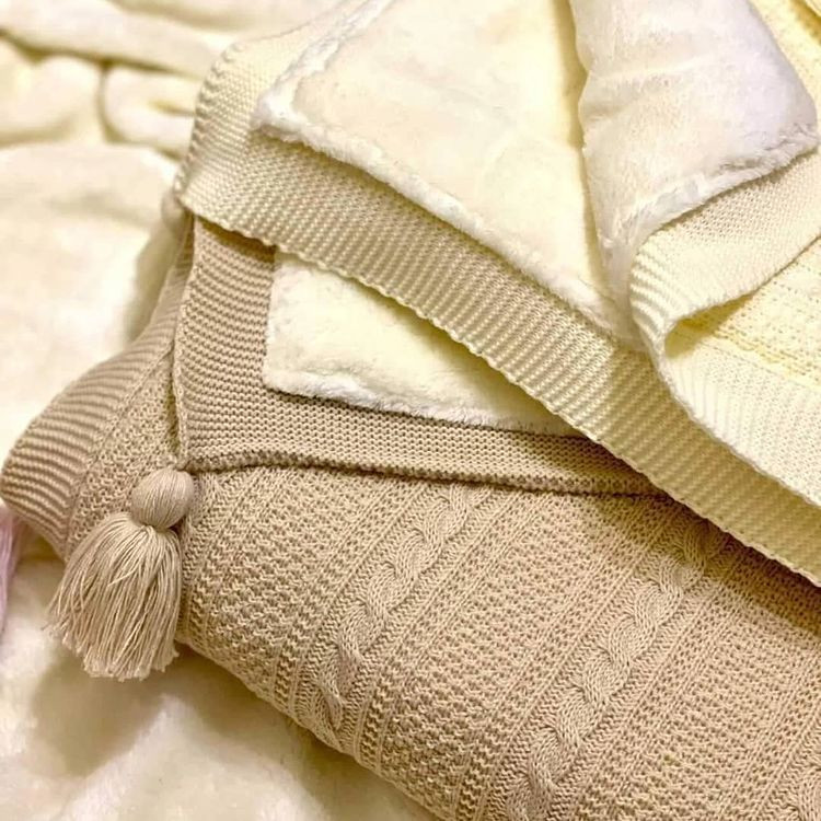 شال مبل و تخت طرح نگین سایز 100*90 سانتی متر