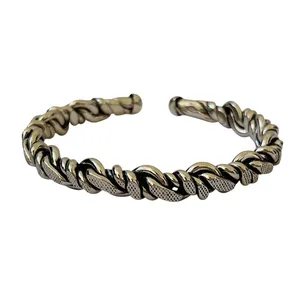 دستبند دست‌ساز زنانه مدل بافت گره کد JW578