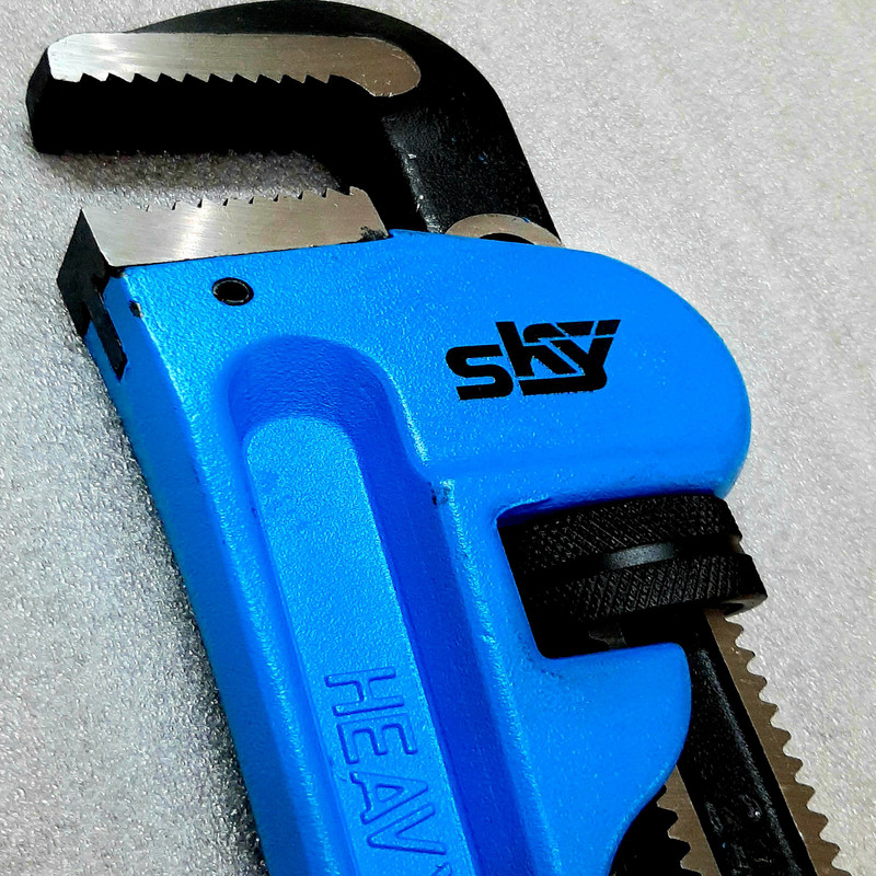 آچار لوله گیر شلاقی اسکای مدل bdhg-2400 سایز 24 اینچ آچار لوله گیر شلاقی اسکای مدل bdhg-2400 سایز 24 اینچ