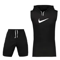 ست تاپ کلاهدار و شلوارک ورزشی مردانه مدل Mkp1