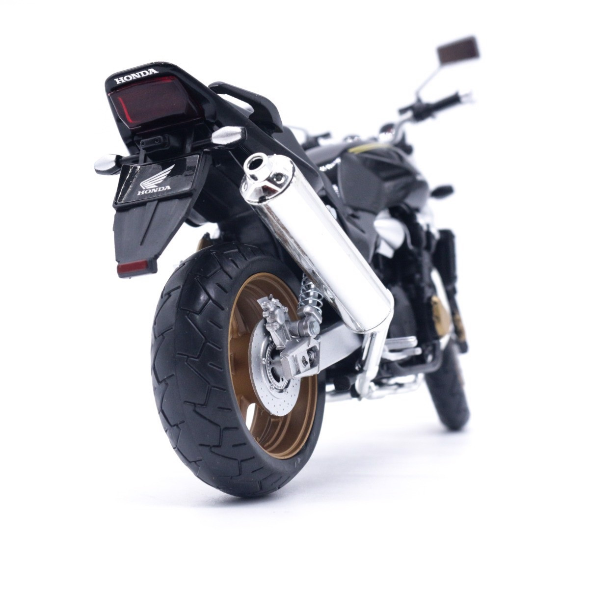 موتور بازی طرح هوندا مدل Automaxx 1/12 HONDA CB1300 SF موتور بازی طرح هوندا مدل Automaxx 1/12 HONDA CB1300 SF